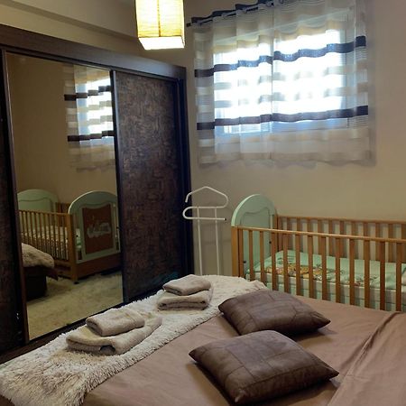 Sweet Red Home Tríkala المظهر الخارجي الصورة