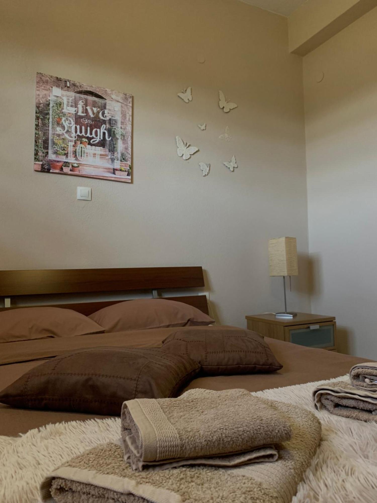 Sweet Red Home Tríkala المظهر الخارجي الصورة