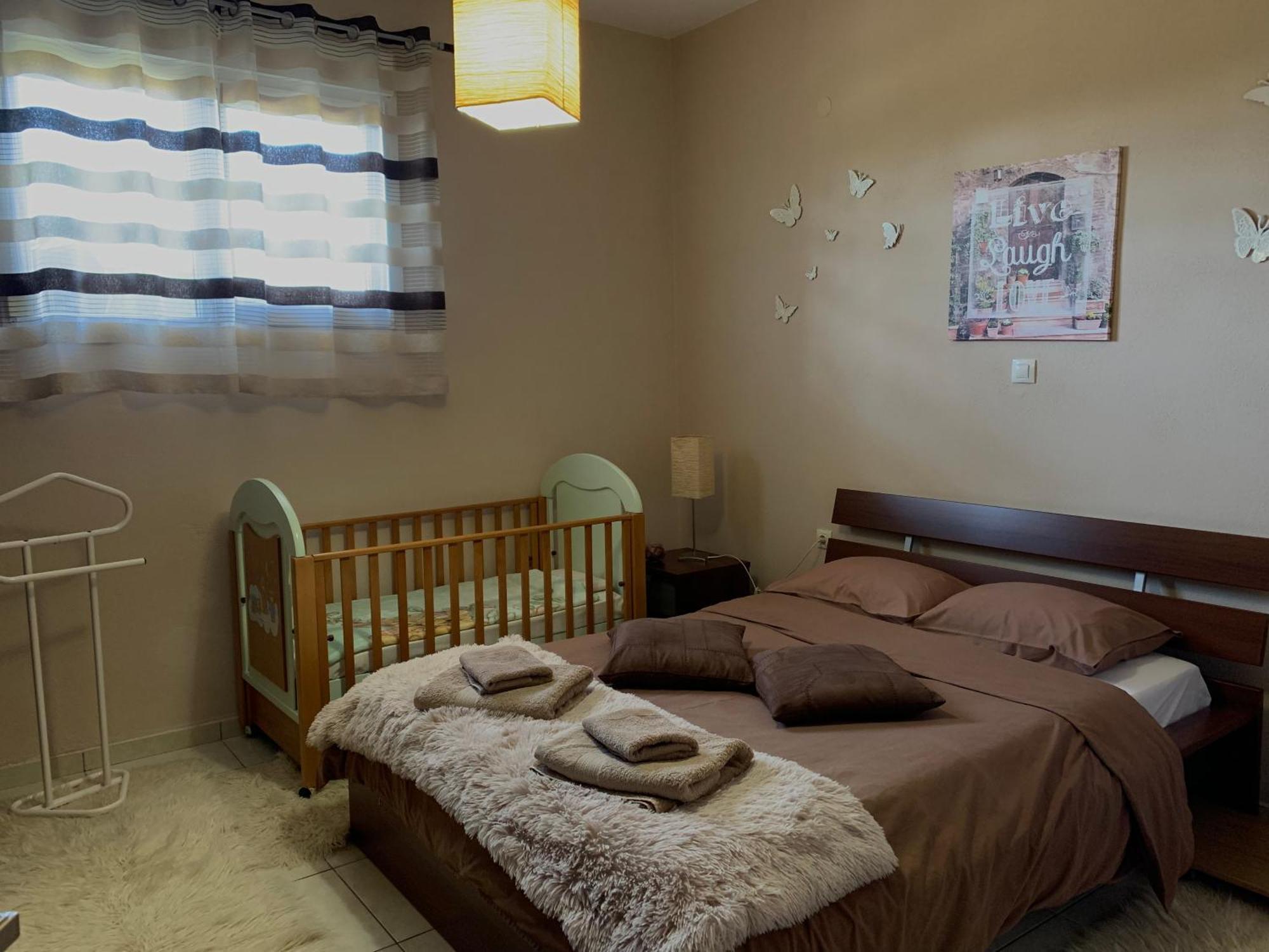 Sweet Red Home Tríkala المظهر الخارجي الصورة